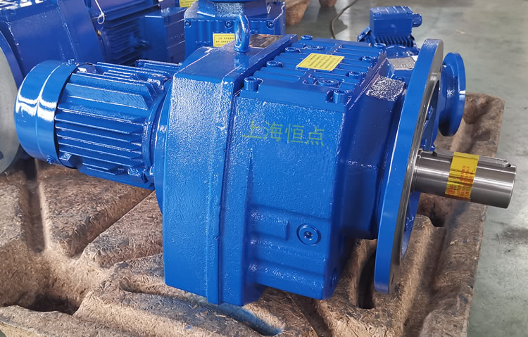 RF87減速機，立式安裝，輸入配電機，實物照片如下