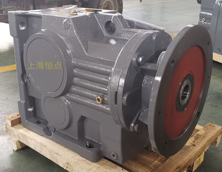 K97減速機，輸入配電機法蘭端蓋，右輸出單軸，實物圖如下