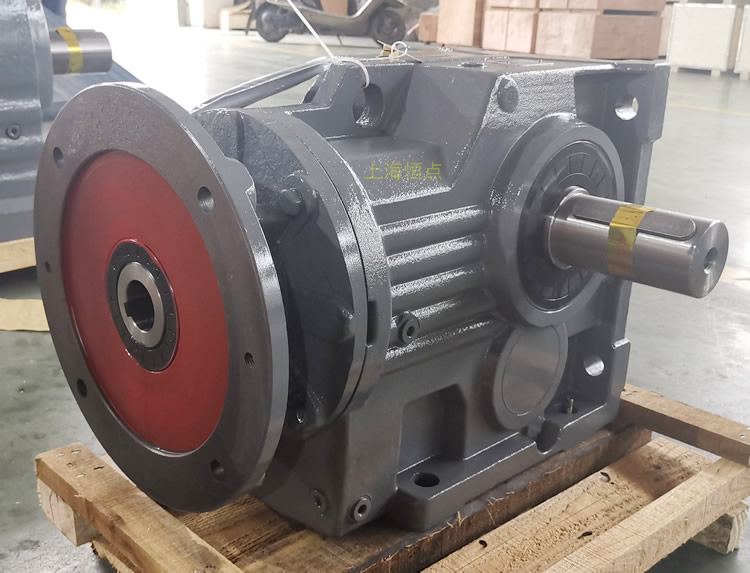 K97減速機，輸入配電機法蘭端蓋，右輸出單軸，實物圖如下